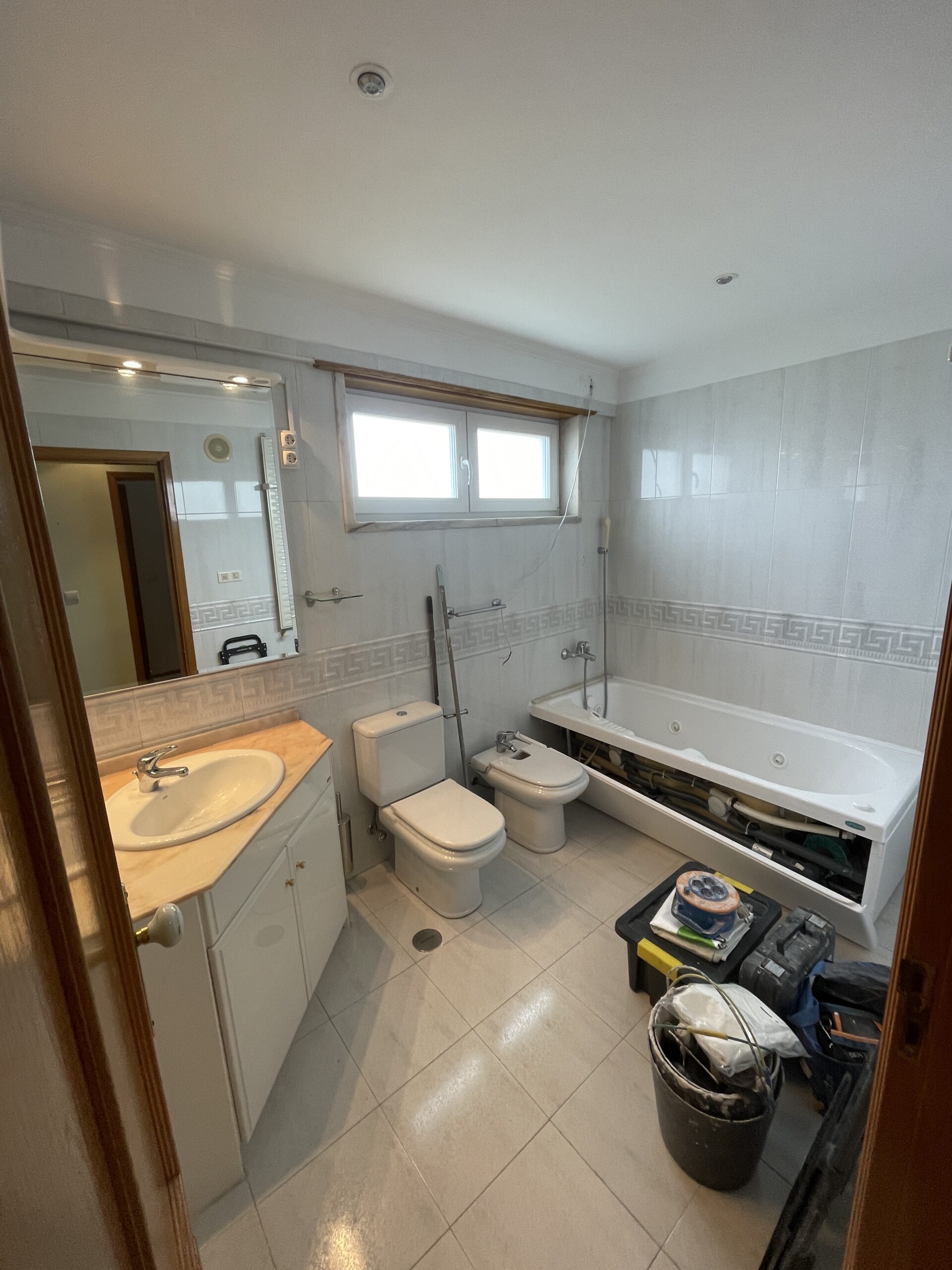 Bathroom renovation in Lisbon